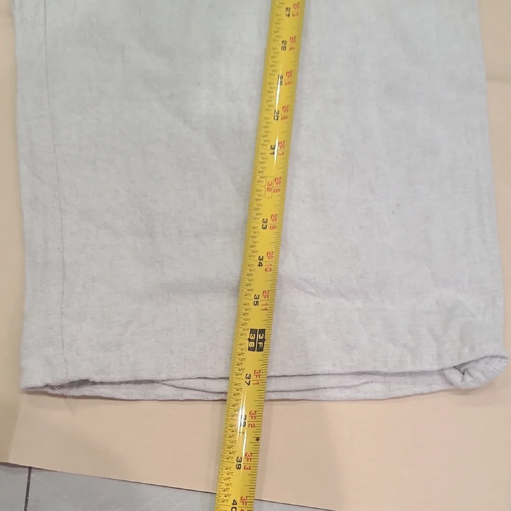Old Navy Women's Tan Cropped Pants - Picture 6 of 11